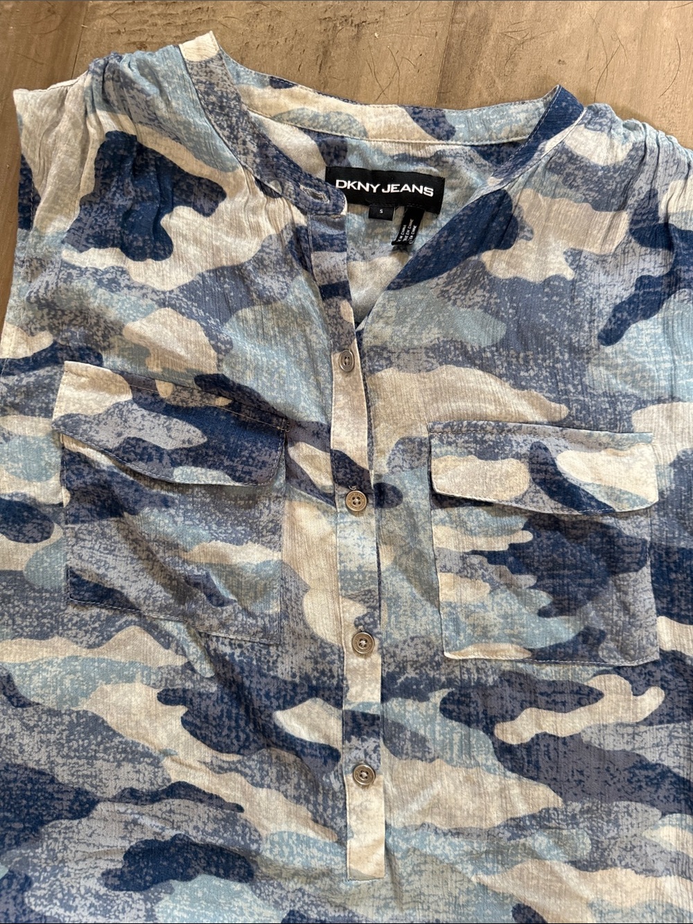 Blue and white camouflage top